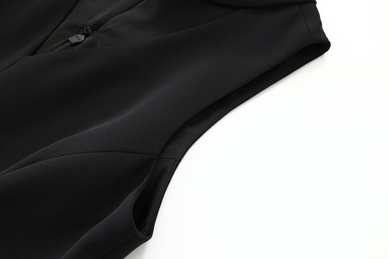 Black V-neck sleeveless high waist Jumpsuit